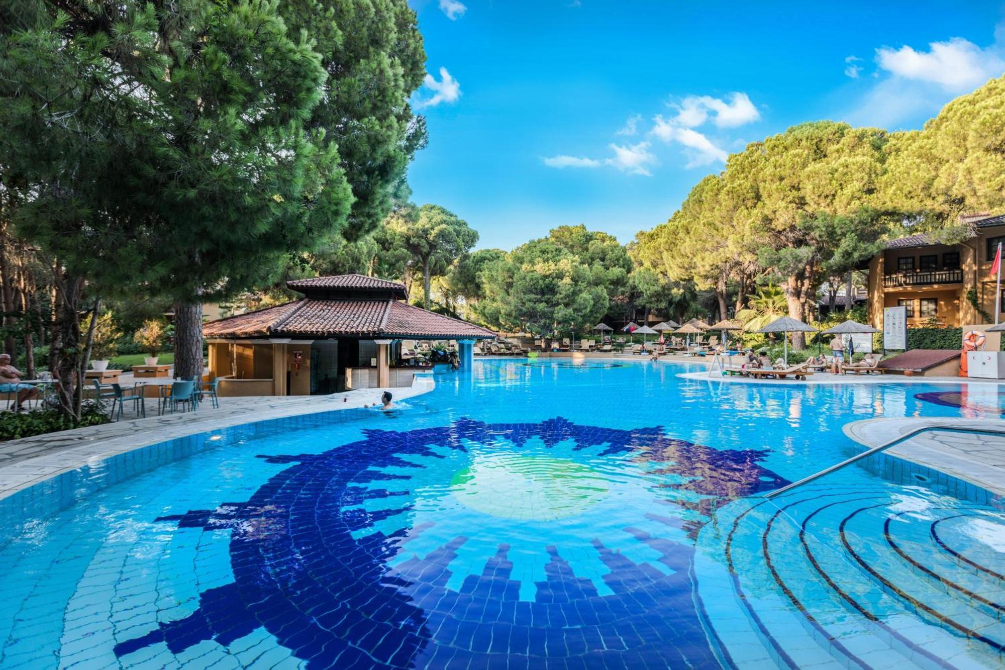 Asteria Family Resort Belek Antalya Exteriör bild Pool at the hotel