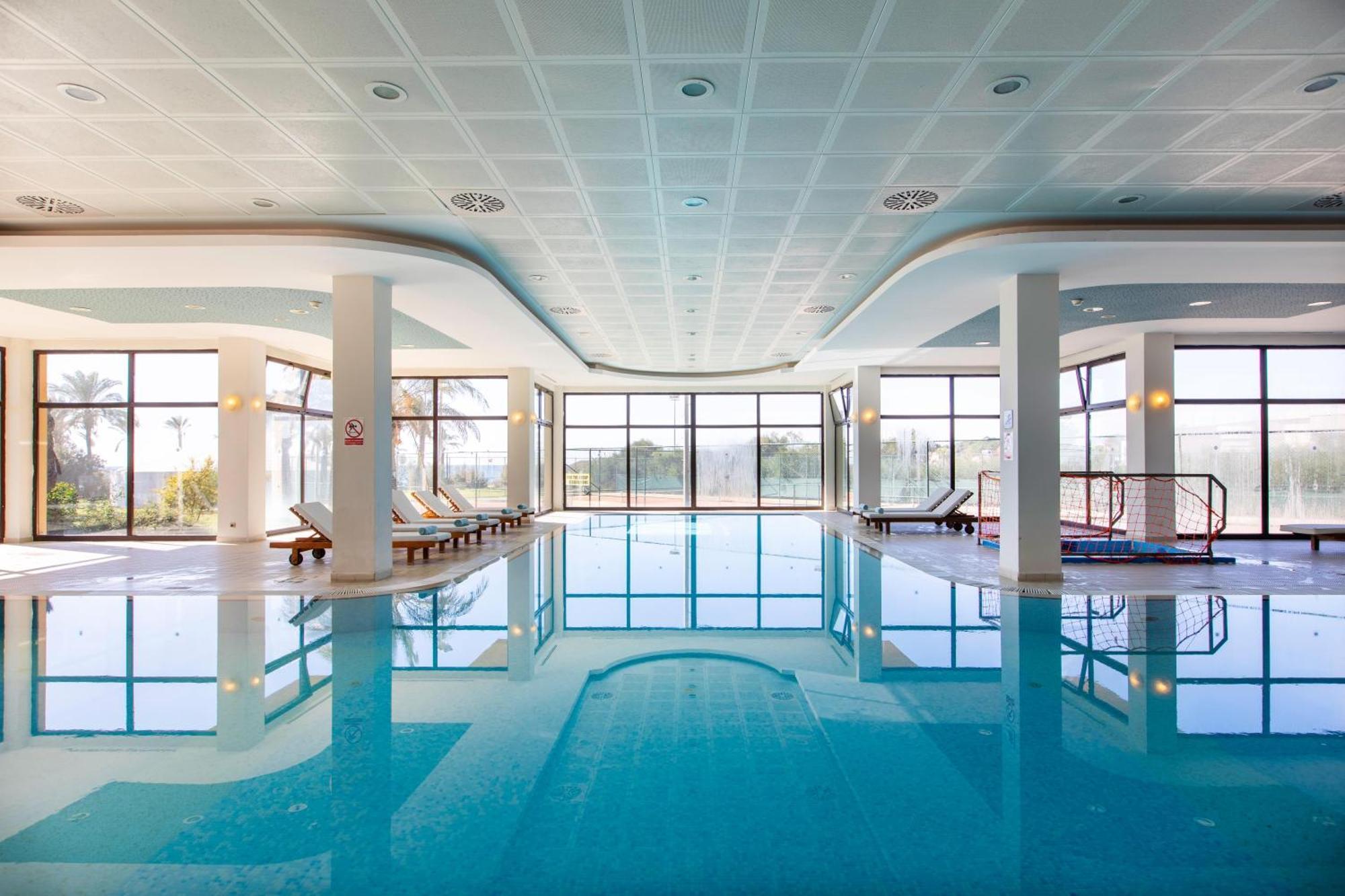 Asteria Family Resort Belek Antalya Exteriör bild Indoor pool