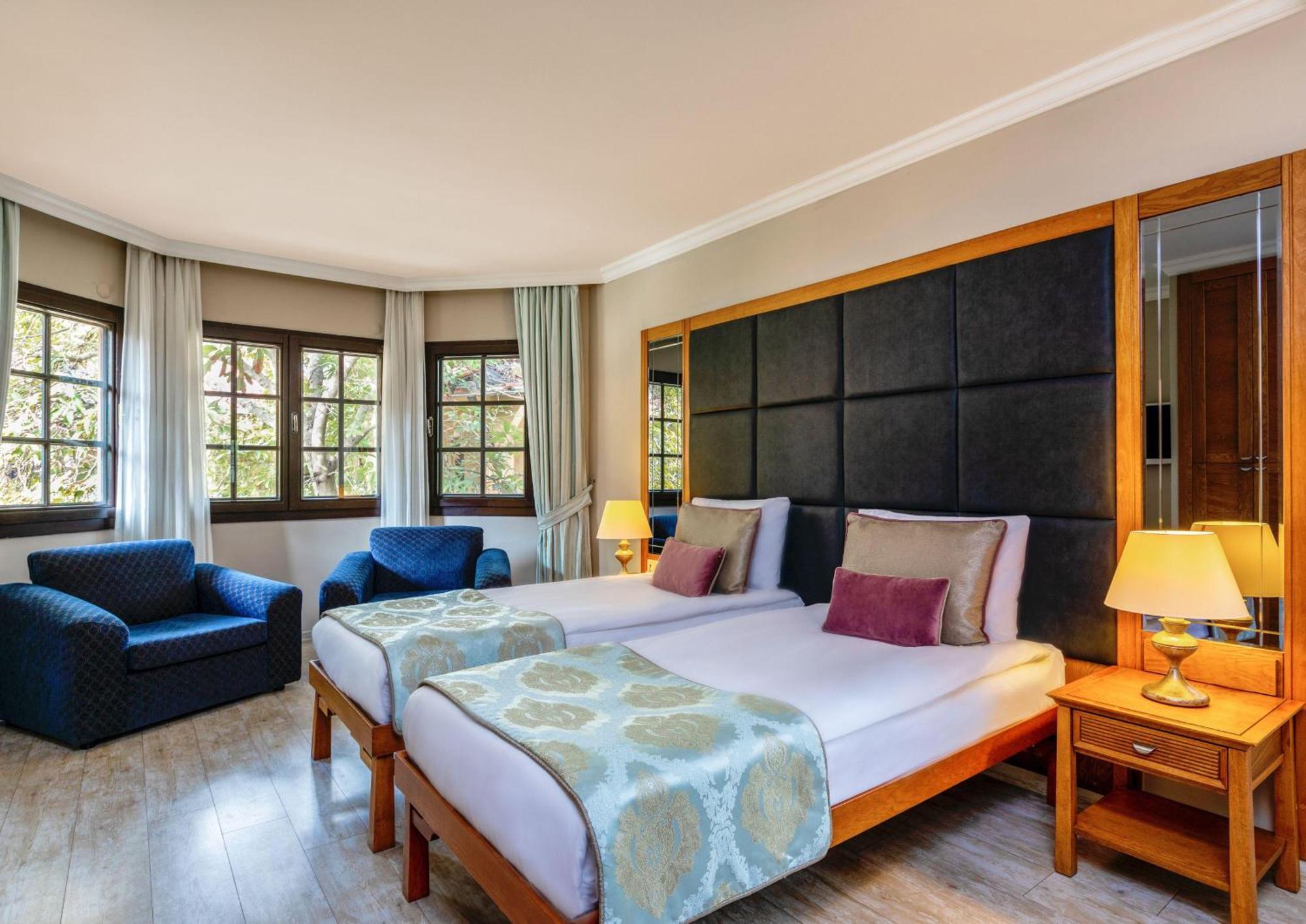 Asteria Family Resort Belek Antalya Exteriör bild A room at the hotel